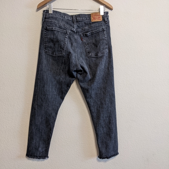 Levi's Wedgie Skinny High Rise Button Fly Ankle Jeans Washed Black raw hem Sz 31 - Picture 7 of 8